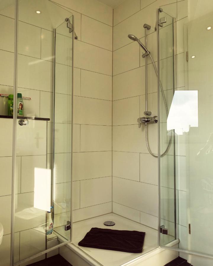 Frankes City Sleep Apartment, 6 Einzelbetten Velbert Buitenkant foto
